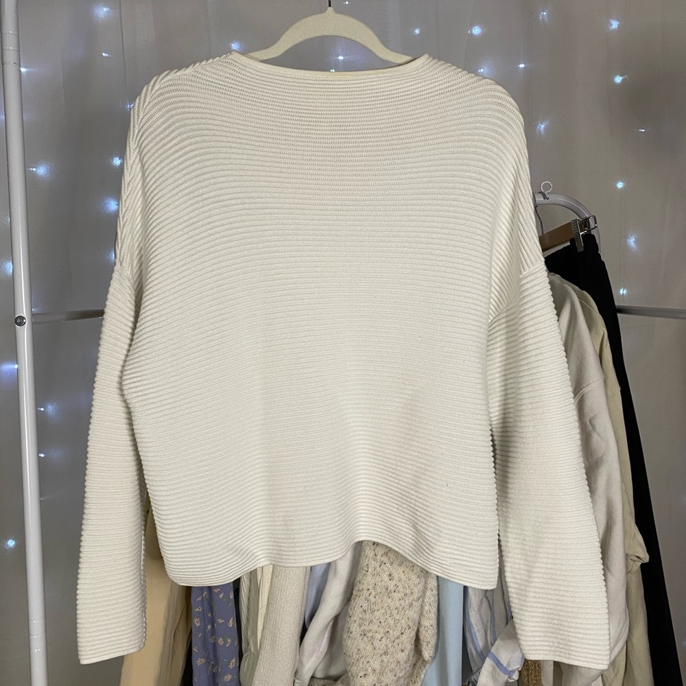White Cozy Basic H&M Sweater